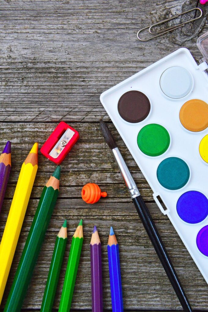 school tools, color, crayon, paint, brush, tool, education, design, creative, draw, pencil, nature, rainbow, pen, pencils, school, artistic, childhood, child, stationery